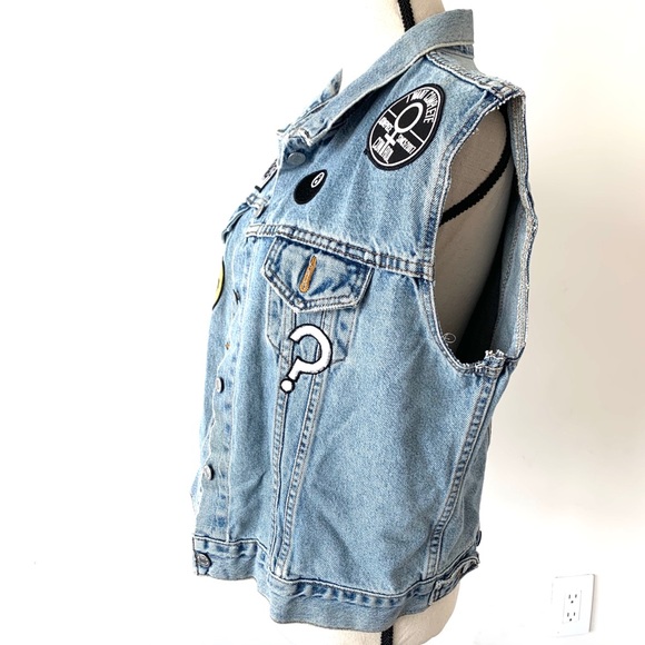 VINTAGE SLEEVELESS LEVIS JEAN JACKET - Picture 5 of 7